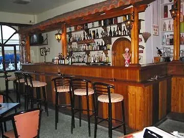 Roda Отель